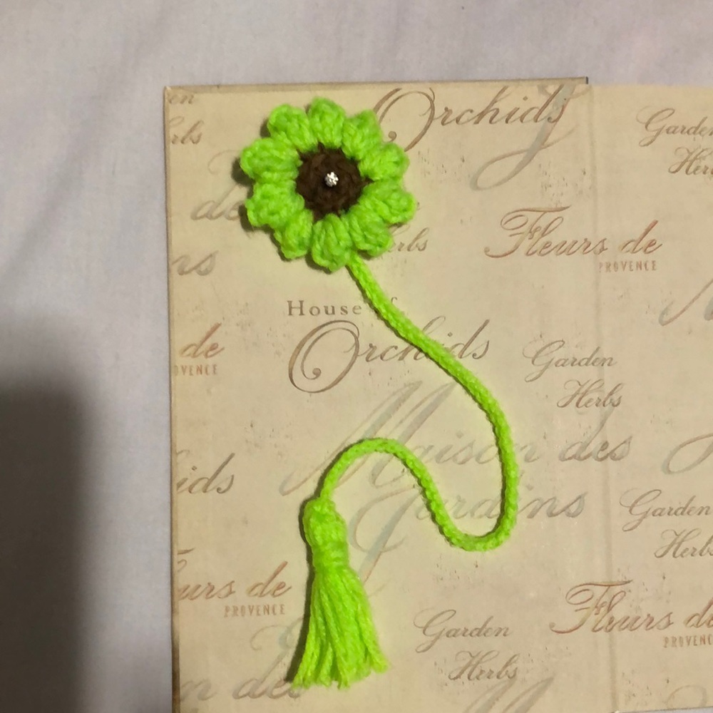 Flower Crochet Bookmark
